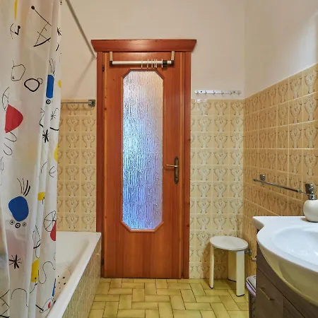 Locazione Turistica Casa Dei Gelsomini 아파트