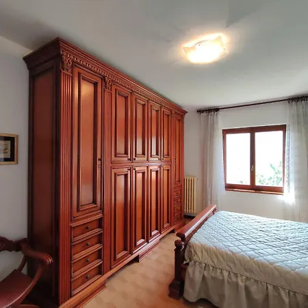 Apartment Locazione Turistica Casa Dei Gelsomini *