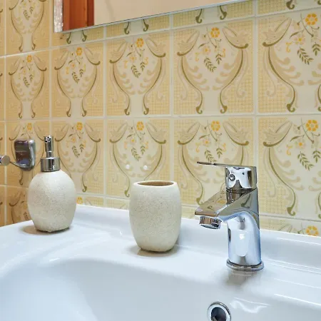 Appartamento Casa Dei Gelsomini By Interhome *